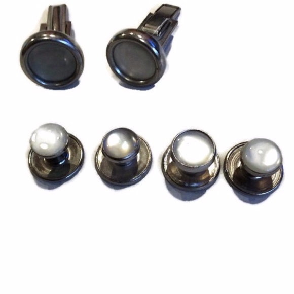 Vintage Mother of Pearl tuxedo shirt studs and cuff links - Picture 1 of 2